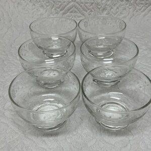 Vintage Dominion glass dessert bowls, cornflower pattern, set of 6